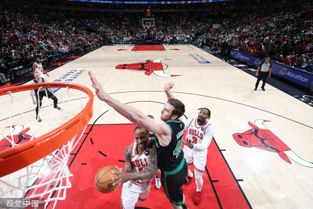 并分析其中 并分析其中