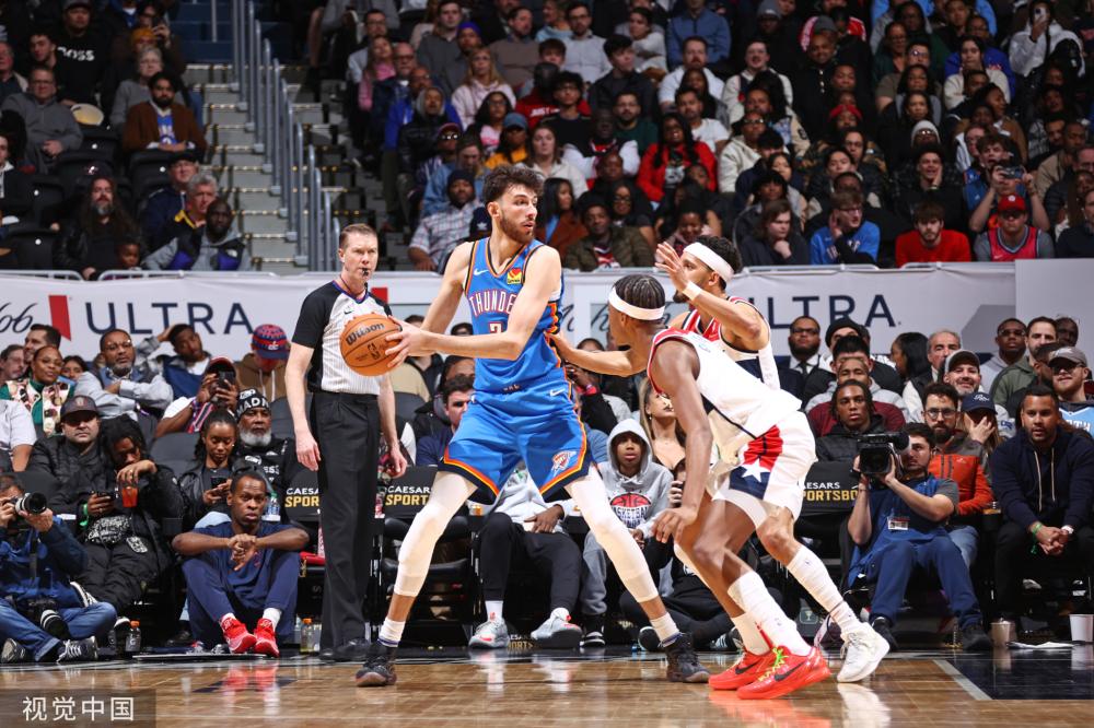 足球运动员 足球运动员