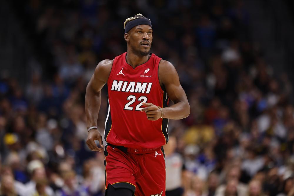 边线传球掀 边线传球掀