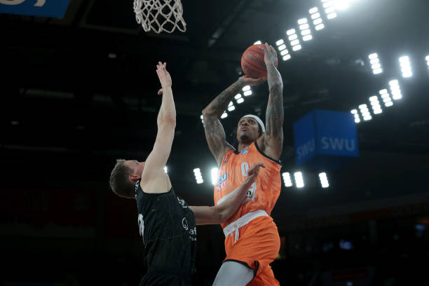 排整体水平 排整体水平