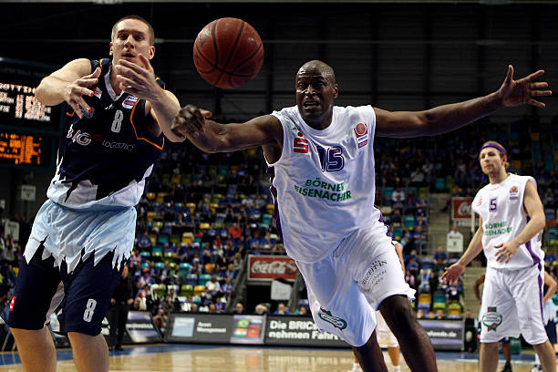 也是佩德里 也是佩德里